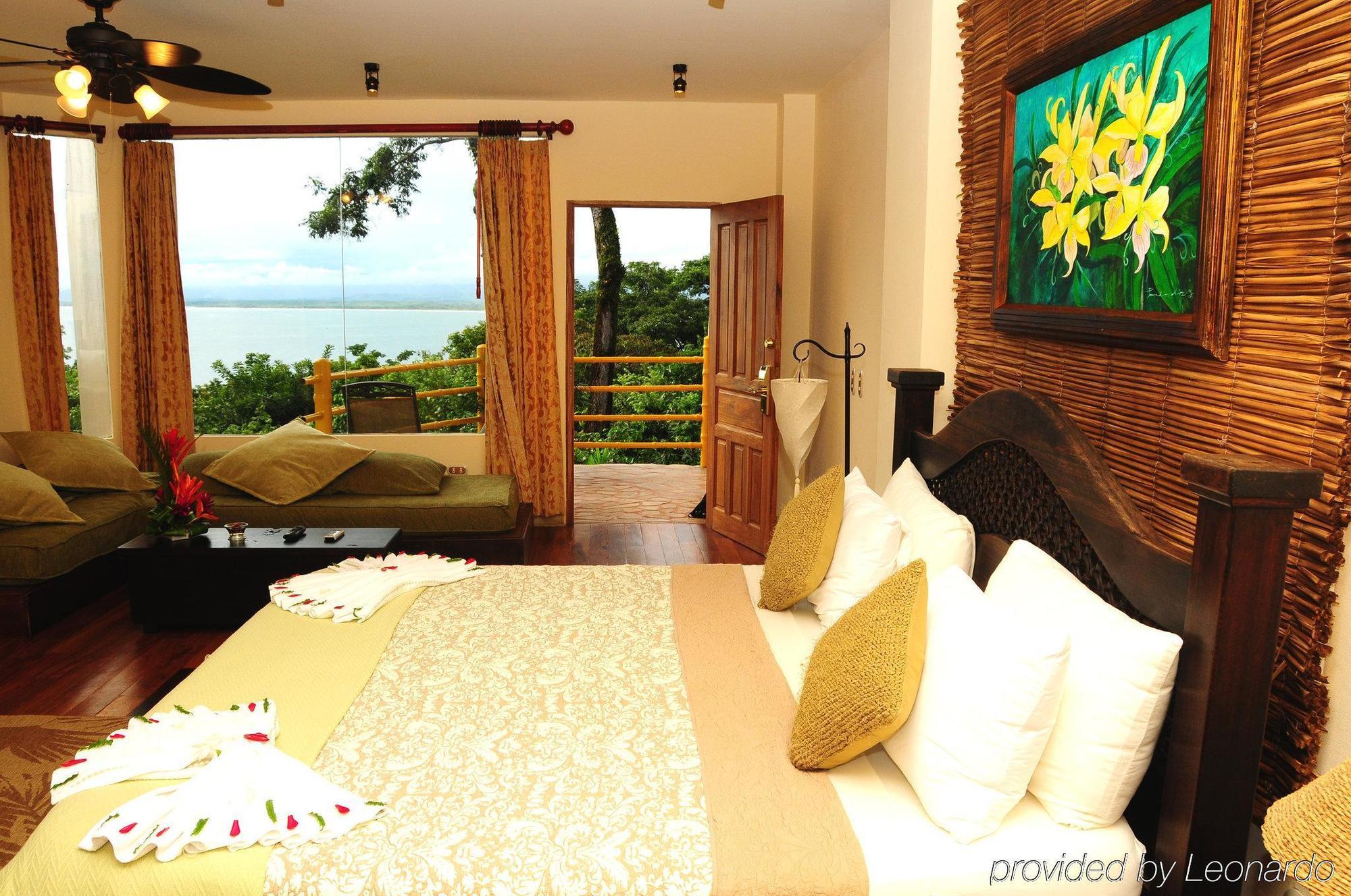 Issimo Suites Boutique Hotel & Spa - Adults Only Manuel Antonio Dış mekan fotoğraf