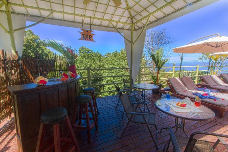 Issimo Suites Boutique Hotel & Spa - Adults Only Manuel Antonio Dış mekan fotoğraf