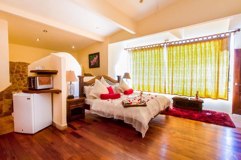 Issimo Suites Boutique Hotel & Spa - Adults Only Manuel Antonio Dış mekan fotoğraf