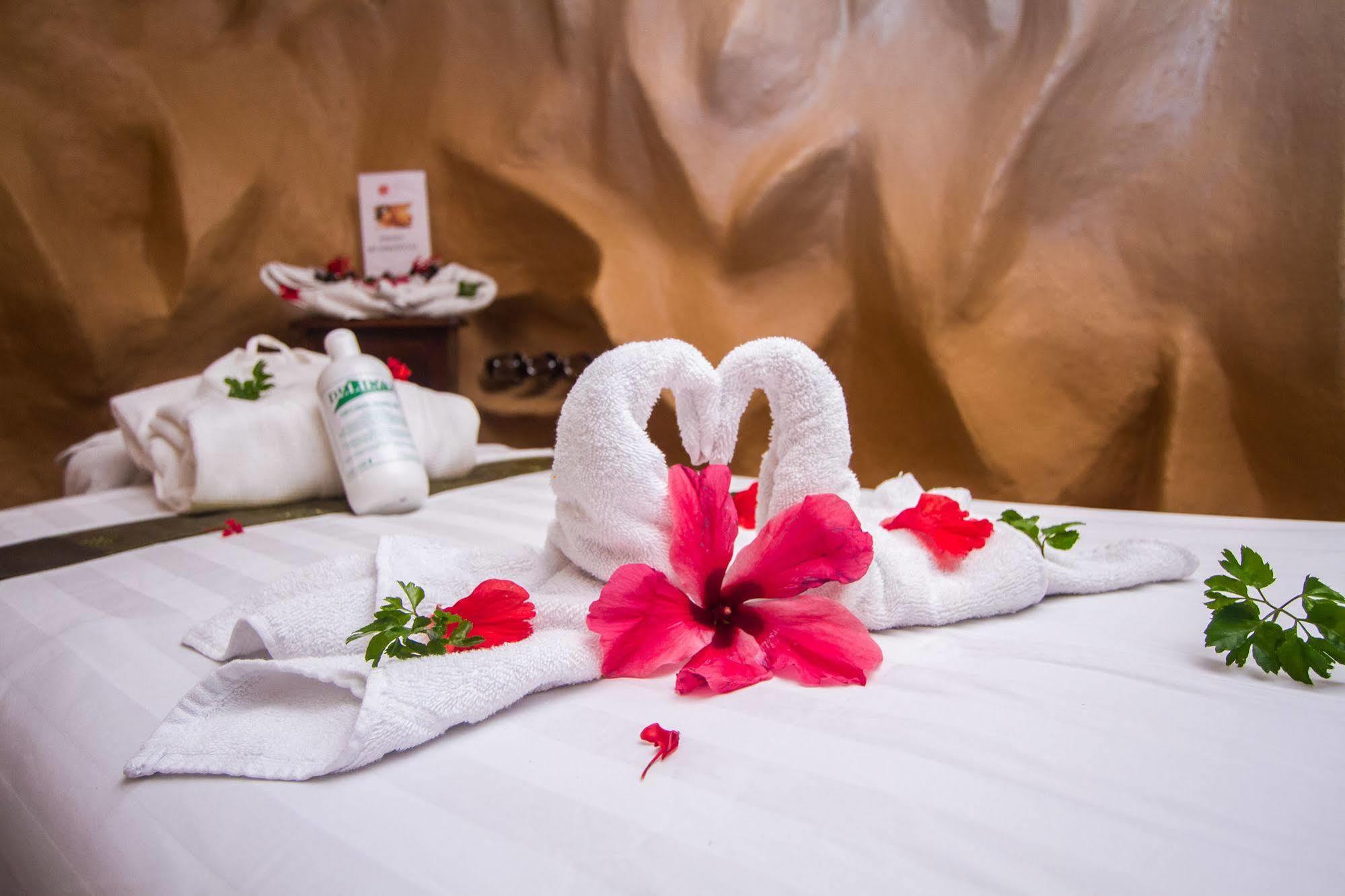Issimo Suites Boutique Hotel & Spa - Adults Only Manuel Antonio Dış mekan fotoğraf