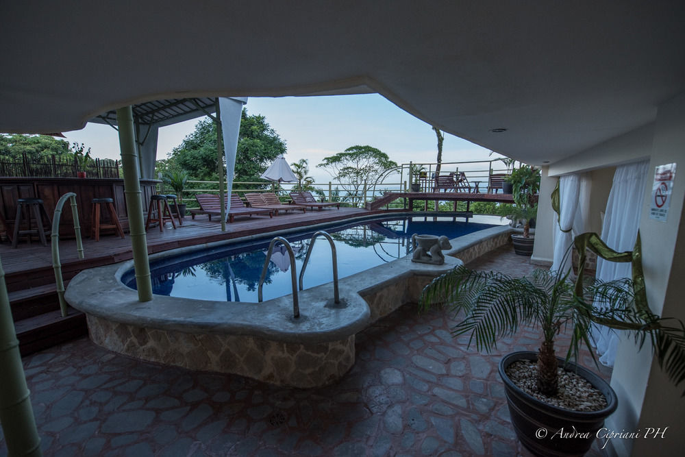 Issimo Suites Boutique Hotel & Spa - Adults Only Manuel Antonio Dış mekan fotoğraf