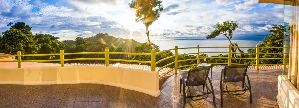 Issimo Suites Boutique Hotel & Spa - Adults Only Manuel Antonio Dış mekan fotoğraf