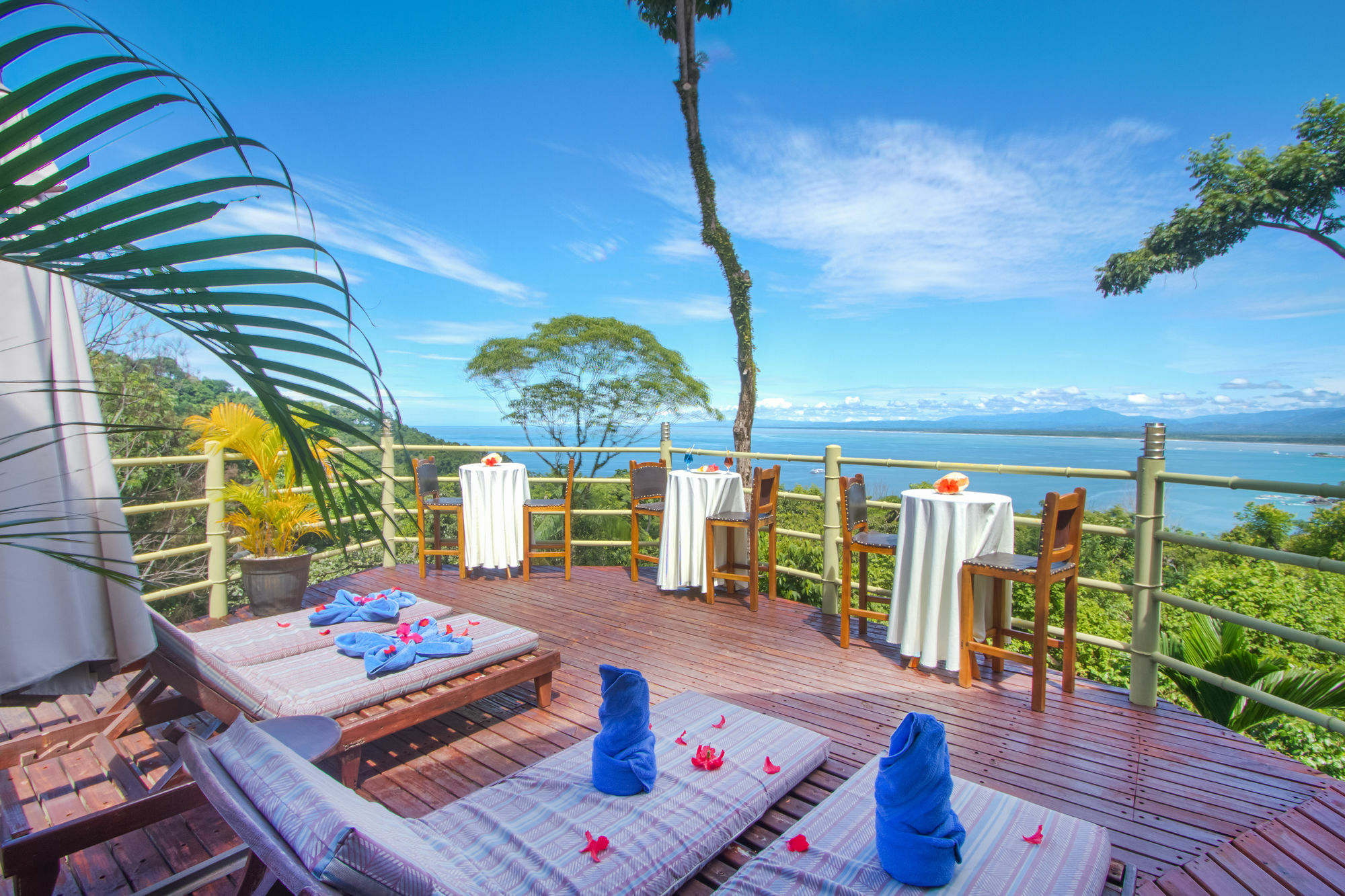 Issimo Suites Boutique Hotel & Spa - Adults Only Manuel Antonio Dış mekan fotoğraf